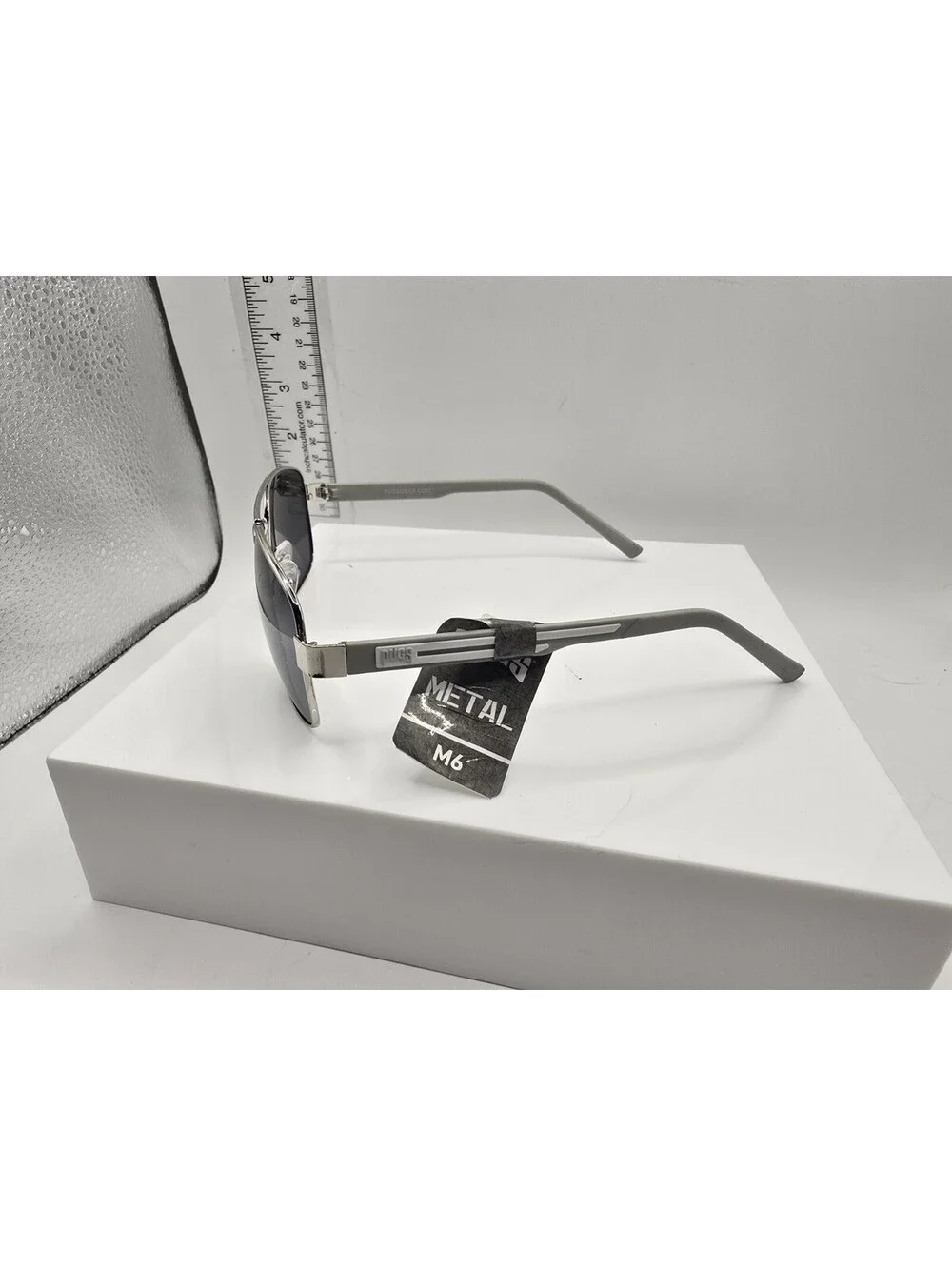 Pugsgear Pugs Style M6 Sunglasses Black Gray Aviator Polarized Frames